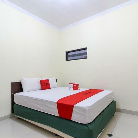 Reddoorz Near Rumah Sakit Condong Catur Maguwo Esterno foto