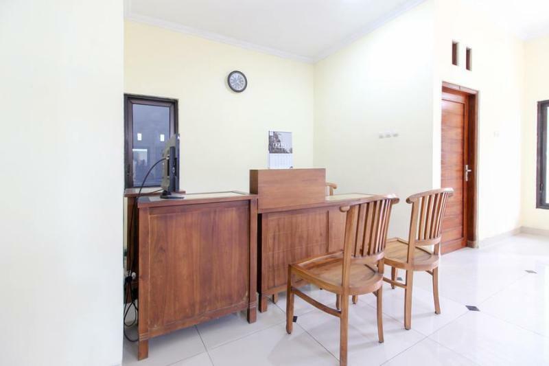 Reddoorz Near Rumah Sakit Condong Catur Maguwo Esterno foto